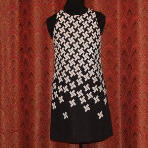 TAHARI ASL Geometric Print White on Black DRESS Gold Zipper Accent Size 2